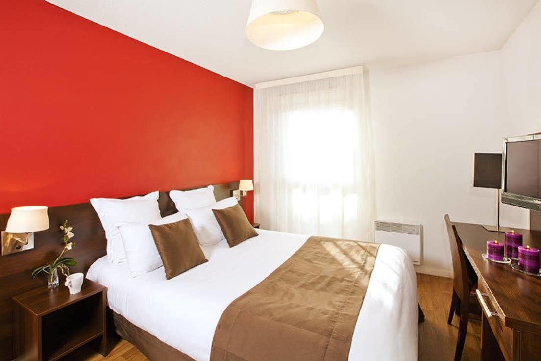 เซฌูร์ แอนด์ แอฟแฟร์ ปารีส บาเญอ Apartment บานิว ภายนอก รูปภาพ